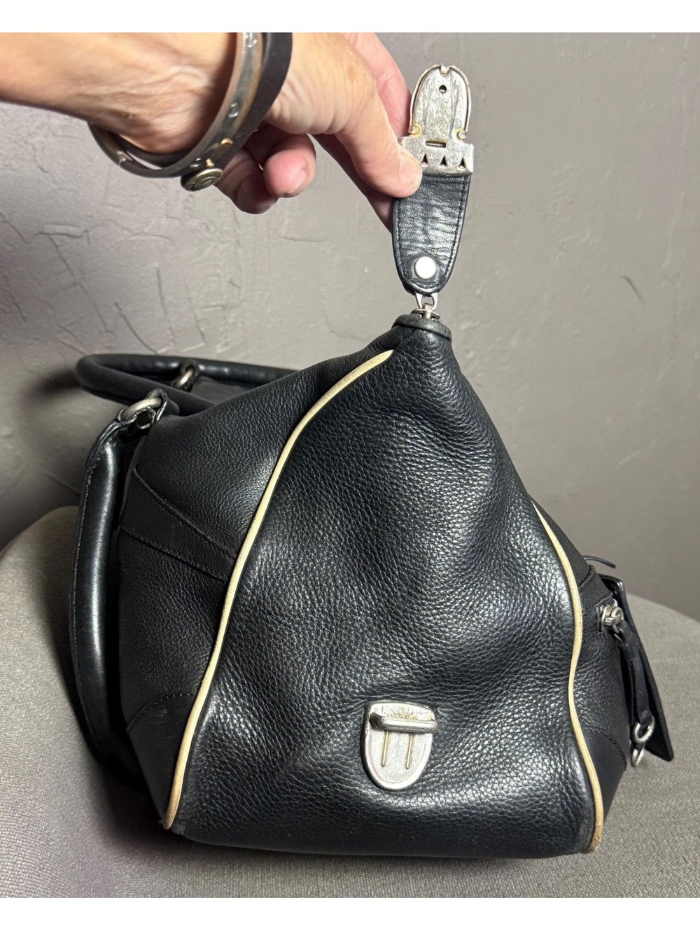 1990's Black Leather Bowling Bag by DKNY Large Doctors Shoulder Bag - Picture 8 of 15